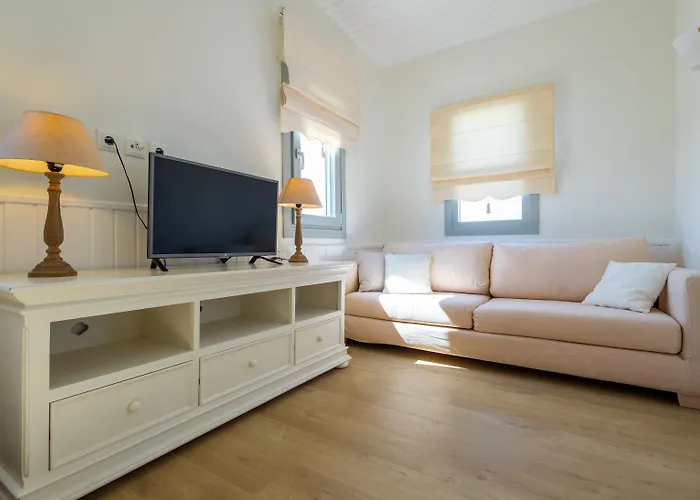 Kymata Отель Naxos City