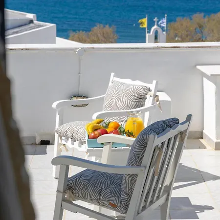 κύματα Naxos City