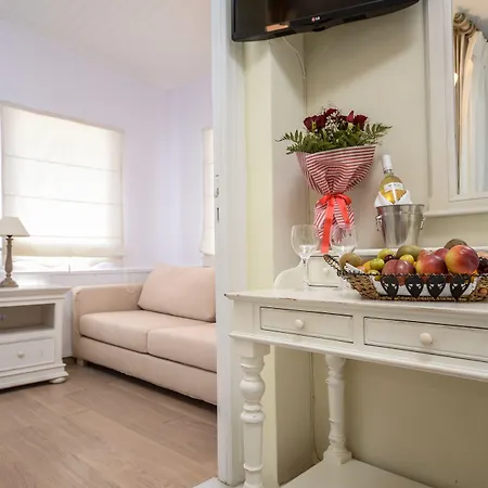 Kymata 2* Naxos City