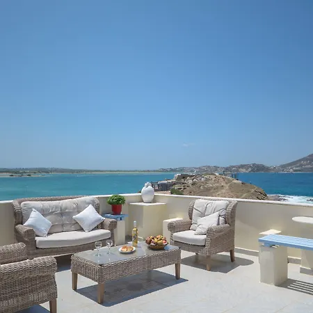 κύματα Naxos City