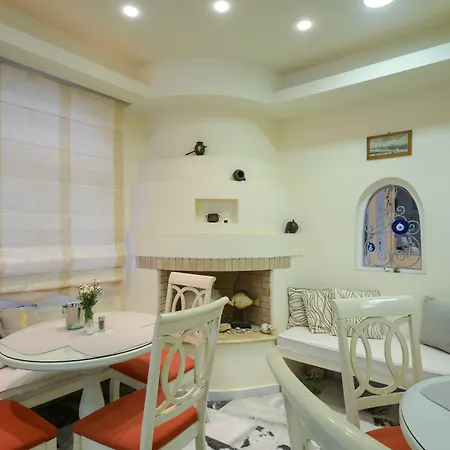 κύματα Naxos City