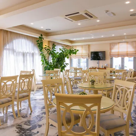 Hotel Kymata 2*