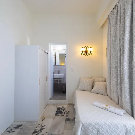 Kymata 2* Naxos City